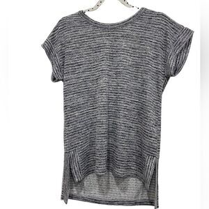 Bobeau stripes pattern slit side T-shirt size small